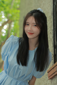 年轻的老师hd